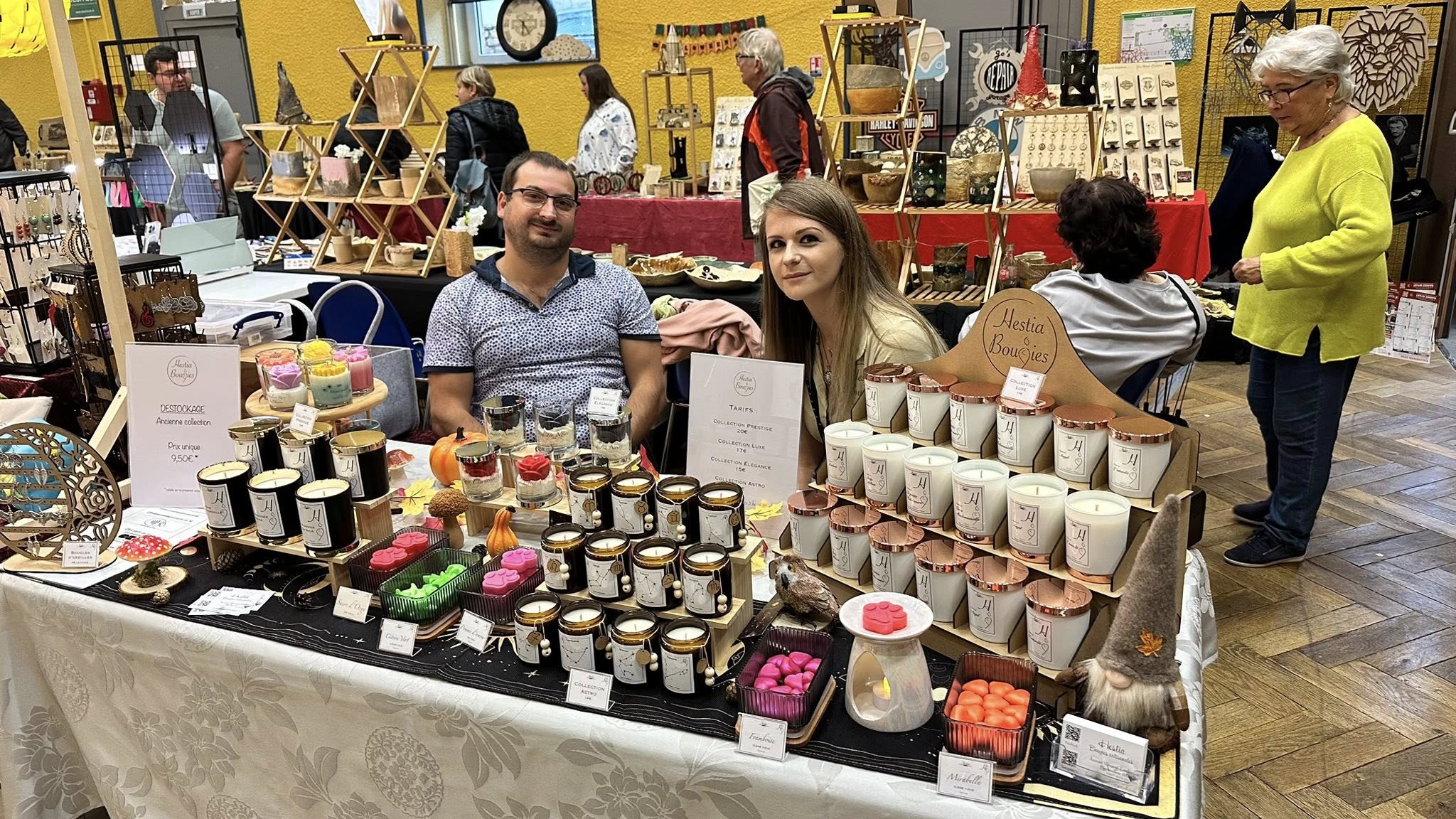 Stand de bougies artisanales au FAC