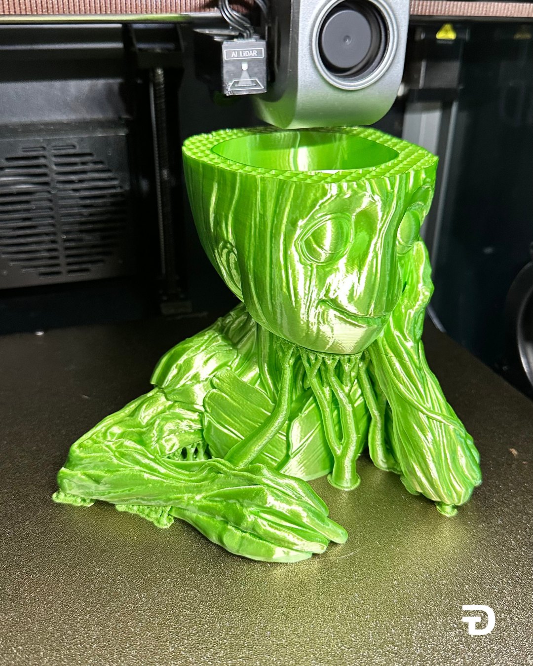 Baby Groot en couleur silk